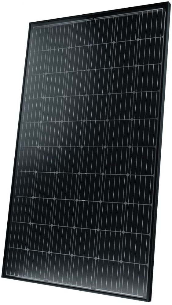 Glas-Glas-Solarmodul "Vision AM 4.0 black" von Solarwatt mit einer Spitzenleistung von 400 W